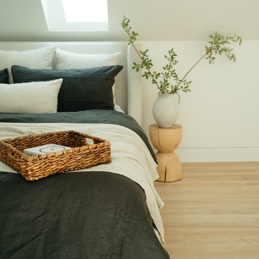 Rhodes Pitcher Vase Large - Ash