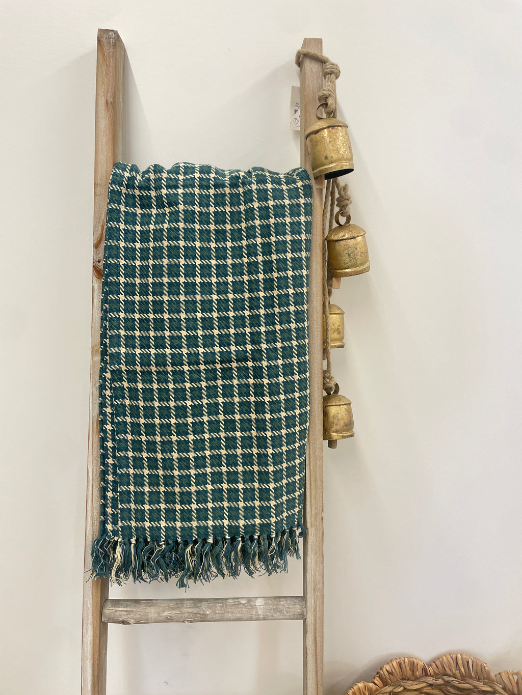 Houndstooth Throw - Teal