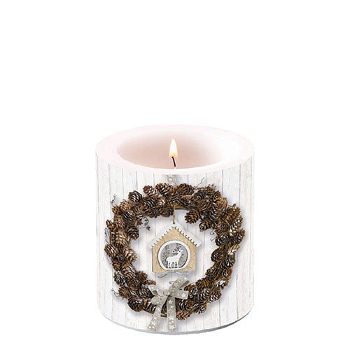 Pine Cone Wreath Candle